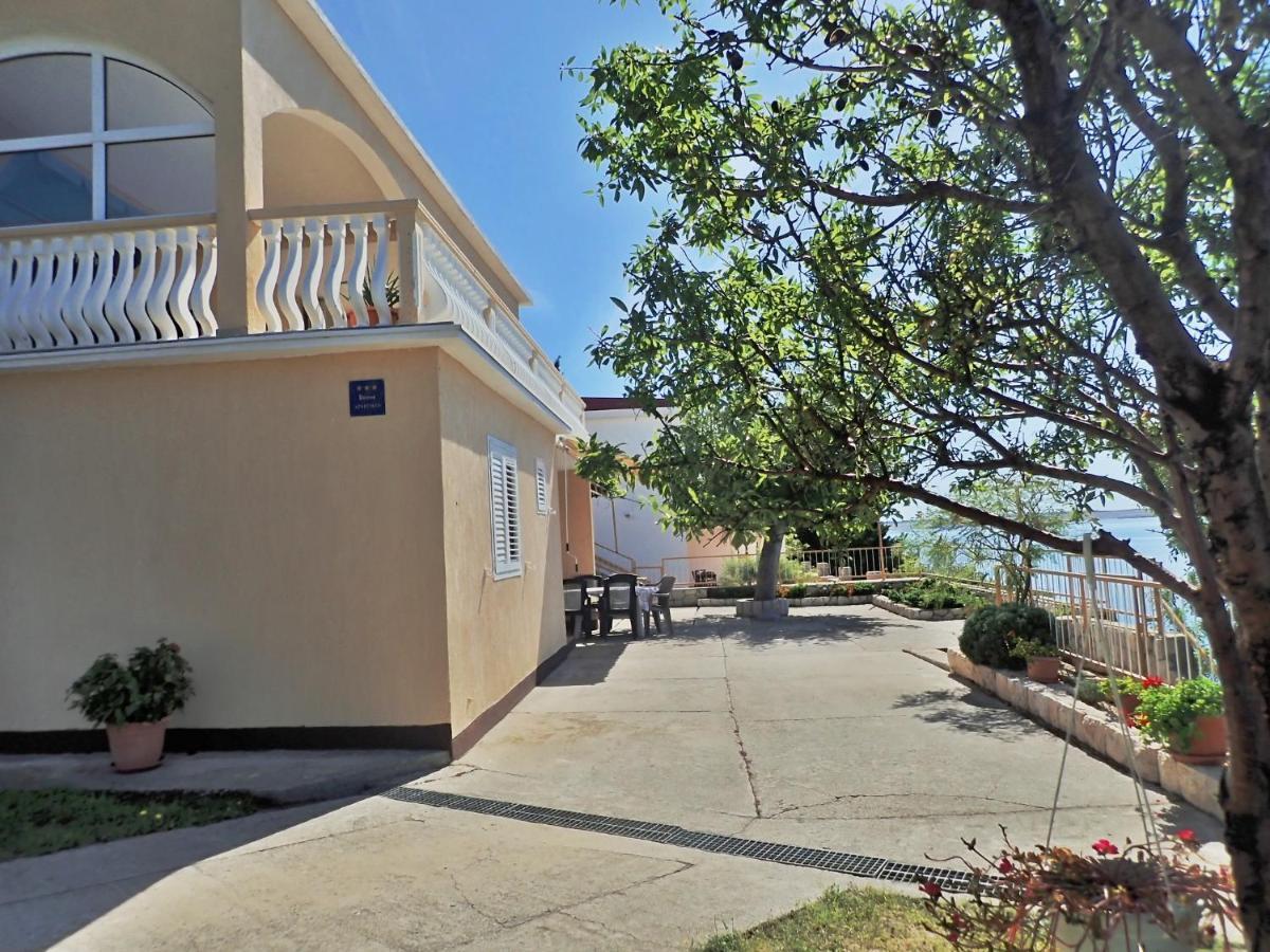Apartment Jela At The Seafront Baric Draga Exterior photo